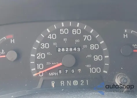 2001 Ford E-250 Commercial/Recreational z USA, uszkodzony, nr VIN 1FTNE24L61HB03921